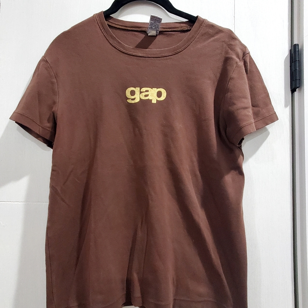 Gap Tee Shirt